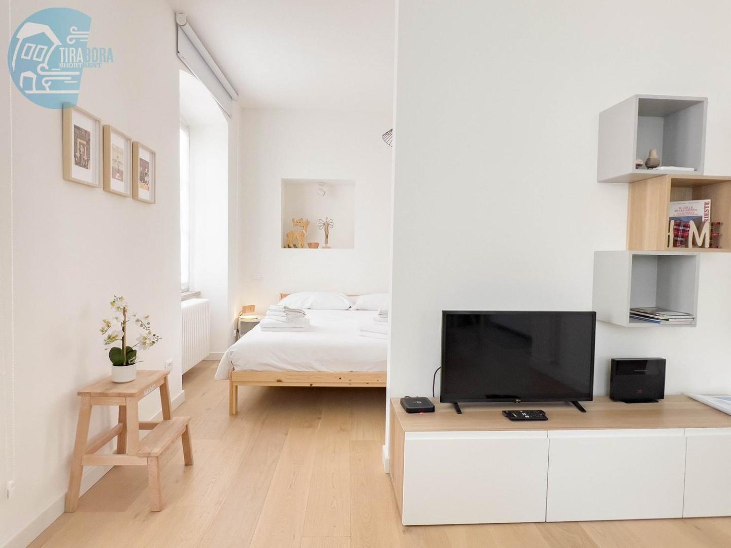 Corridoni 2B Tirabora Short Rent Apartment ตรีเอสเต ภายนอก รูปภาพ