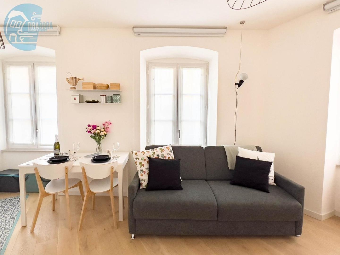 Corridoni 2B Tirabora Short Rent Apartment ตรีเอสเต ภายนอก รูปภาพ