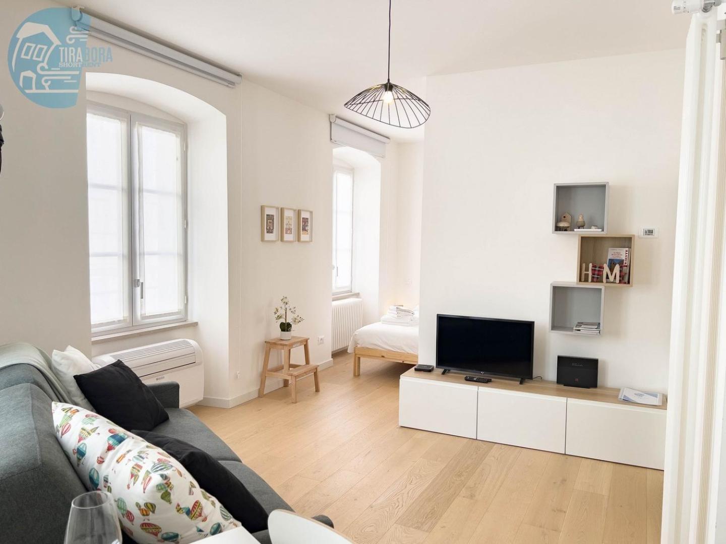 Corridoni 2B Tirabora Short Rent Apartment ตรีเอสเต ภายนอก รูปภาพ