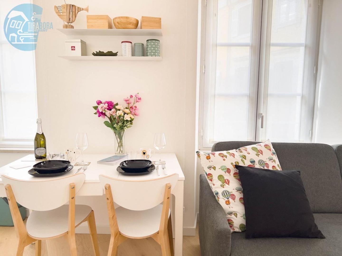 Corridoni 2B Tirabora Short Rent Apartment ตรีเอสเต ภายนอก รูปภาพ