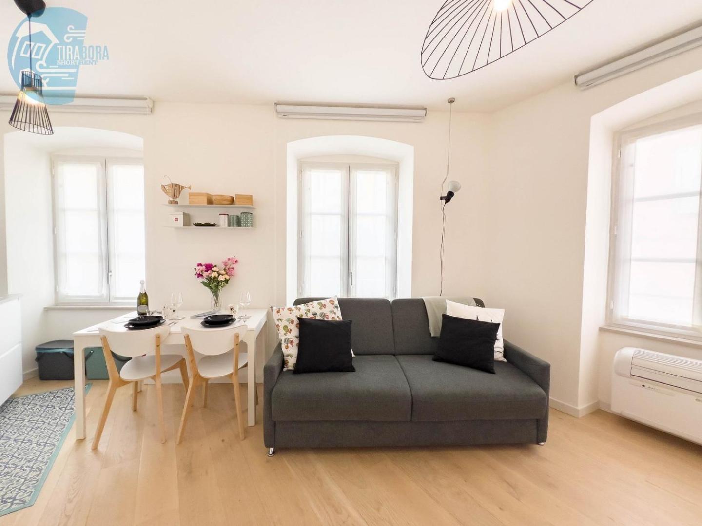 Corridoni 2B Tirabora Short Rent Apartment ตรีเอสเต ภายนอก รูปภาพ
