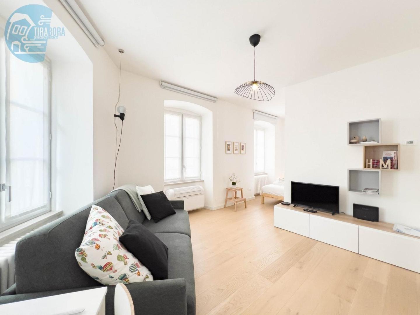 Corridoni 2B Tirabora Short Rent Apartment ตรีเอสเต ภายนอก รูปภาพ